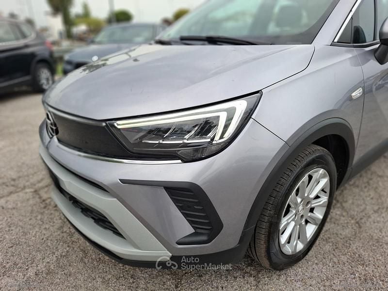 Usata Opel Crossland X Ultimate 110 CV (80 kW) 2021 Argento SUV
