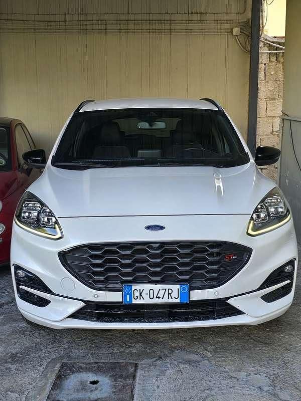 Usata Ford Kuga ST-Line 152 CV (111 kW) 2022 SUV