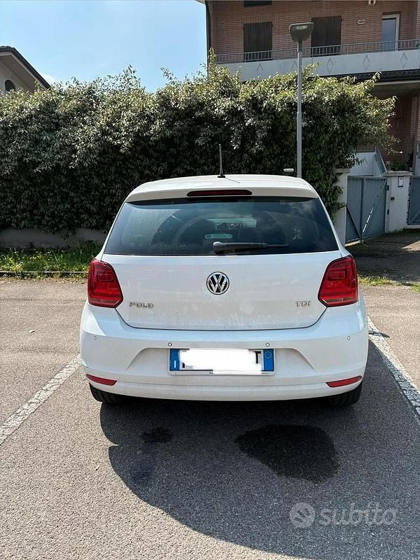 Begagnad VW Polo Comfortline 85 HK (62 kW) 2016 Sedan