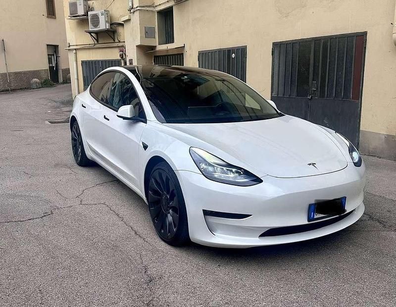 Usata Tesla Model 3 Performance 461 kW (627 CV) 2023 Berlina