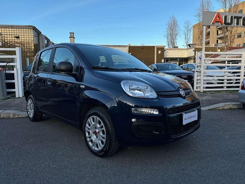 Usata Fiat Panda 69 CV (50 kW) 2018 Blu/azzurro Utilitaria