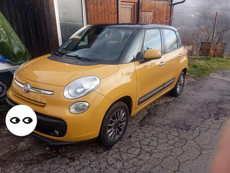 Usata Fiat 500L Lounge 102 CV (75 kW) 2013 Giallo Monovolume