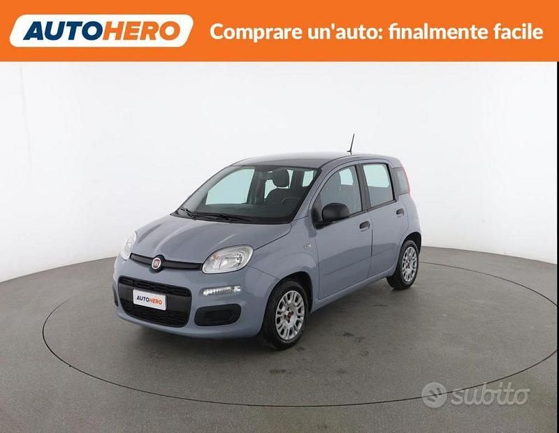 Usata Fiat Panda Easy 70 CV (51 kW) 2020 Grigio Utilitaria