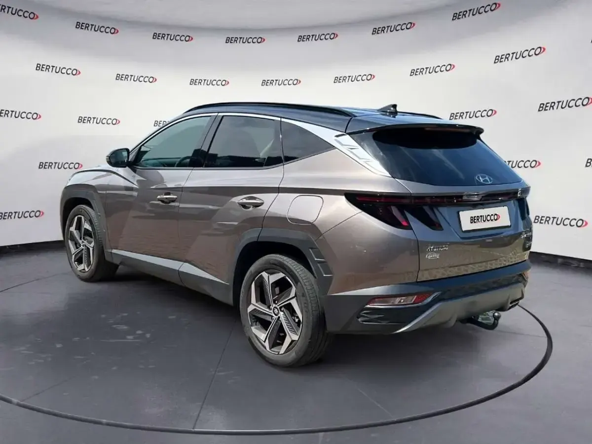 Usata Hyundai Tucson 230 CV (169 kW) 2022 Grigio SUV