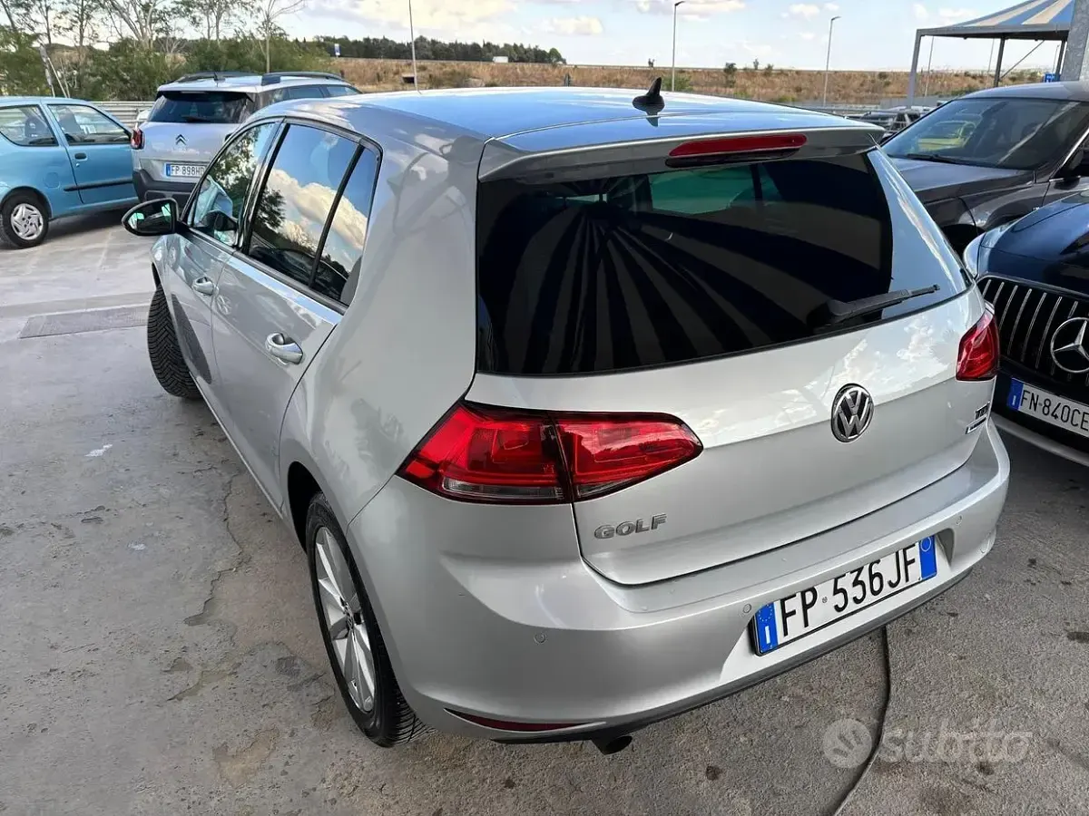 Usata VW Golf VII Executive 110 CV (80 kW) 2015 Grigio Berlina