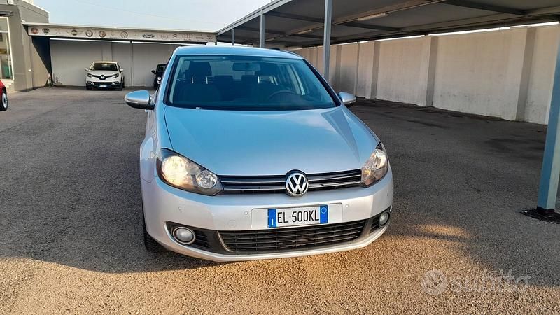 Usata VW Golf VII Highline 105 CV (77 kW) 2012 Grigio Berlina
