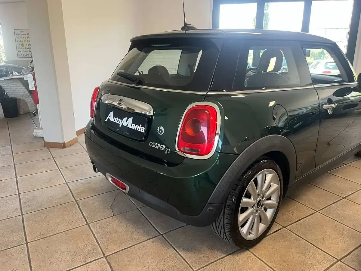 Usata Mini Cooper D Hype 116 CV (85 kW) 2016 Verde Utilitaria