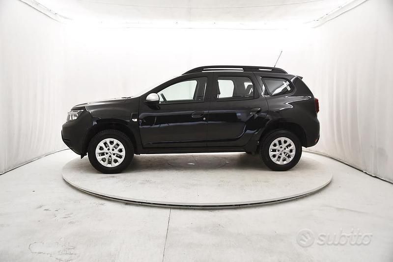 Usado Dacia Duster Expression 101 CV (74 kW) 2023 Negro SUV