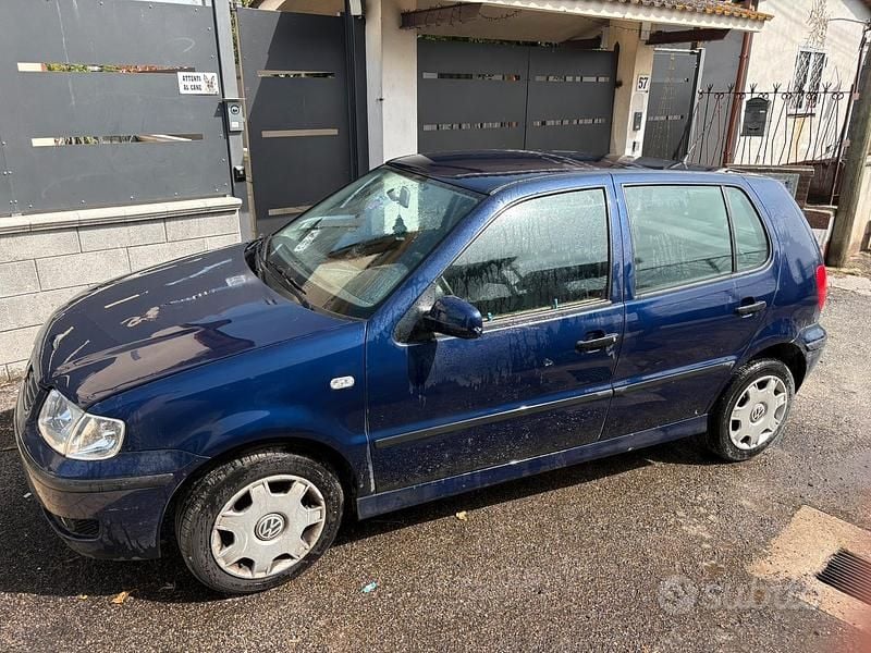 Usata VW Polo 2001 Blu Berlina