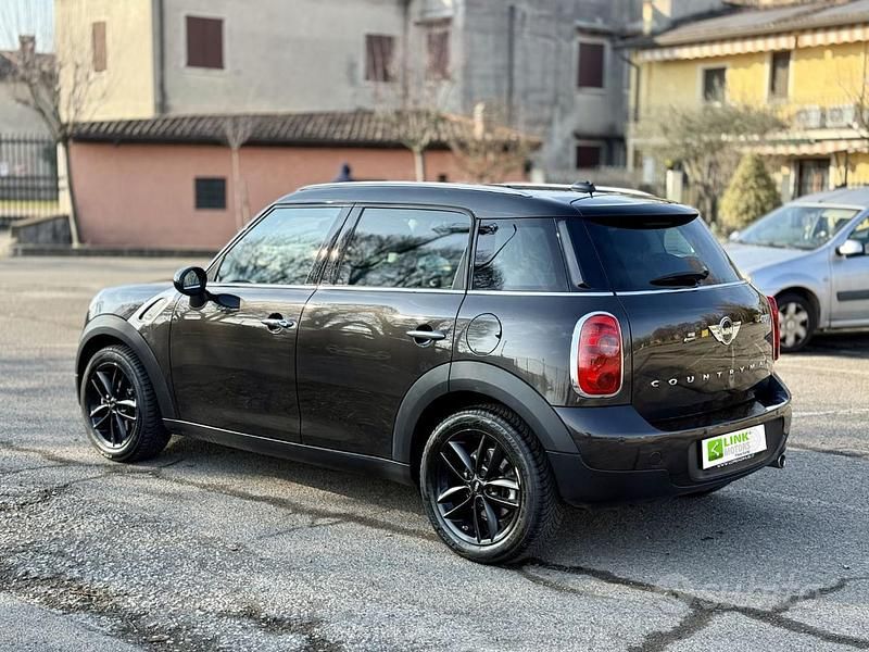 Usata Mini Cooper D Countryman 112 CV (82 kW) 2016 Nero SUV