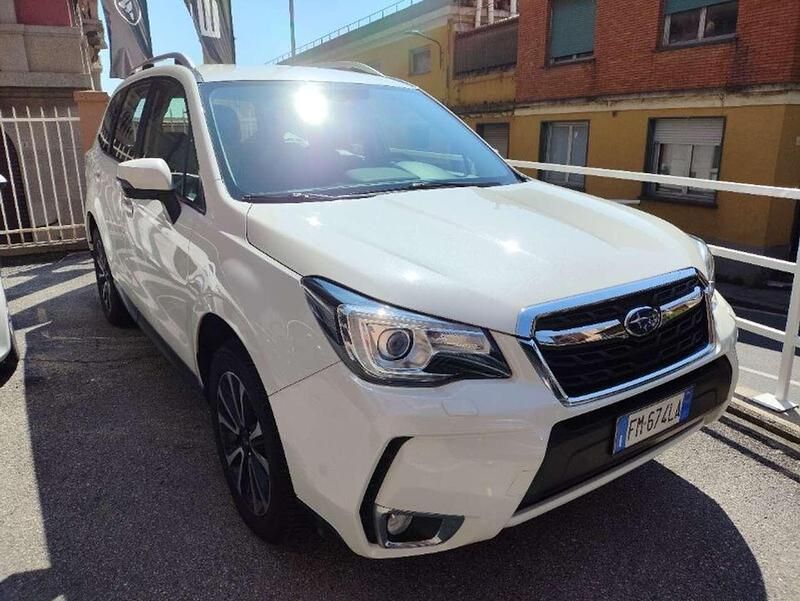 Usata Subaru Forester Sport 147 CV (108 kW) 2017 .bianco SUV