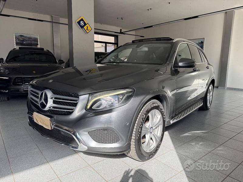 Usata Mercedes GLC250 211 CV (155 kW) 2016 Grigio Berlina