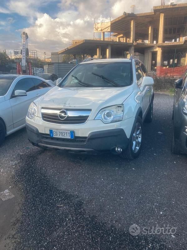 Usata Opel Antara Cosmo 150 CV (110 kW) 2010 Bianco SUV