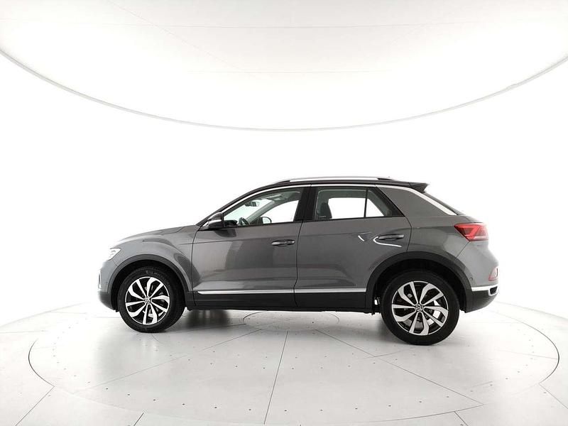 Usata VW T-Roc Style 110 CV (80 kW) 2022 Indium grey metallizzato deep black perl SUV