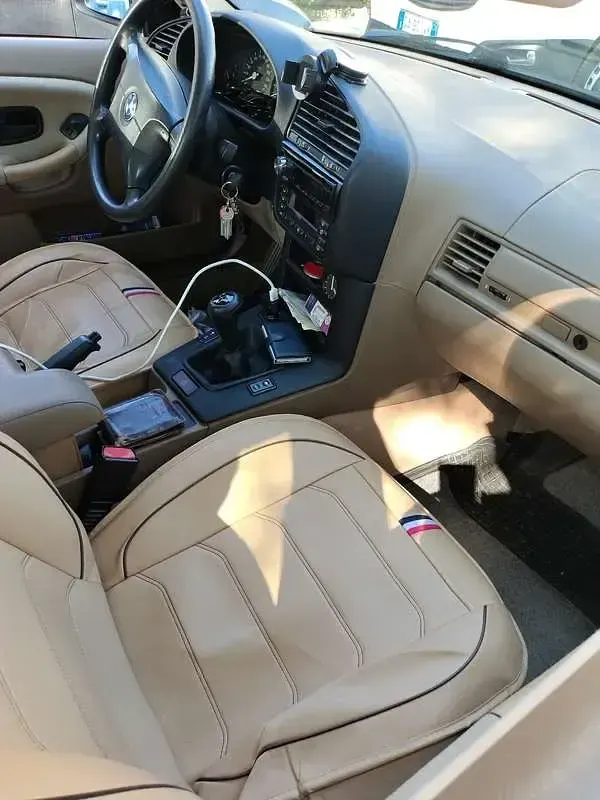 Usata BMW 318 Comfort Edition 116 CV (85 kW) 1997 Berlina