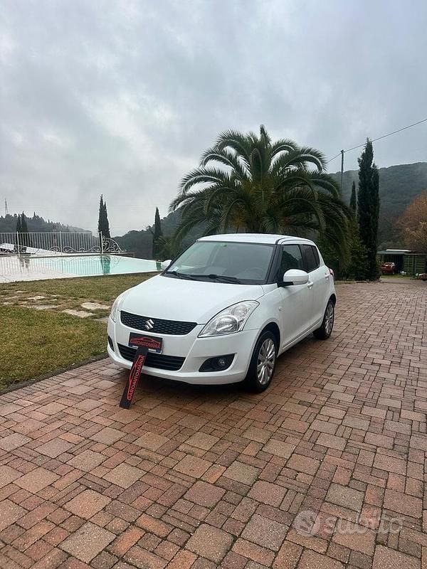 Usata Suzuki Swift GL 94 CV (69 kW) 2012 Bianco Berlina