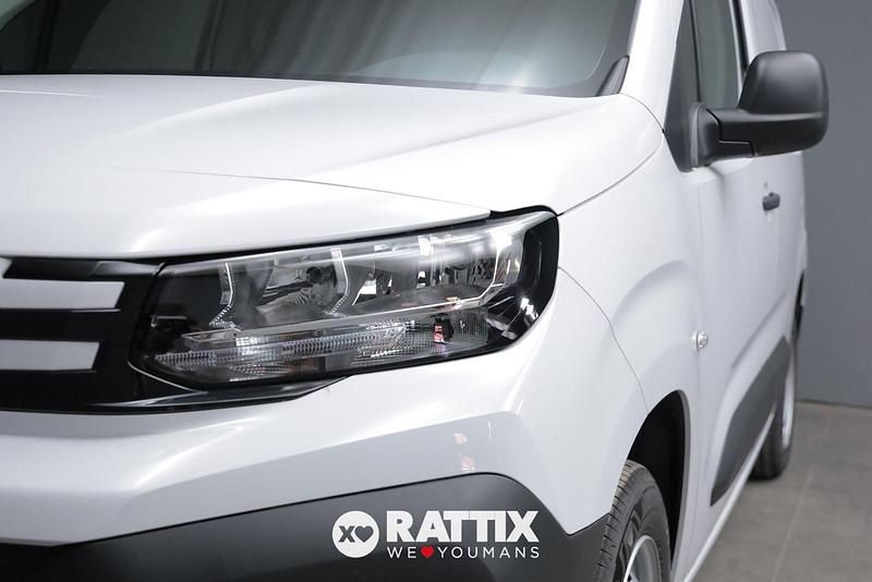 Nuova Peugeot Partner 100 CV (73 kW) 2025 Kaolin white Monovolume