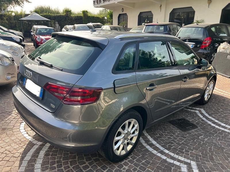Usata Audi A3 Ambition 110 CV (80 kW) 2015 Grigio
