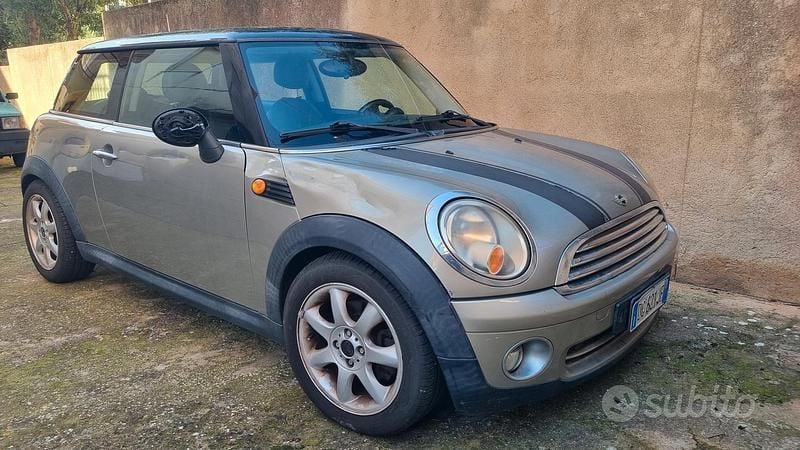 Usata Mini Cooper Chili 120 CV (88 kW) 2007 Utilitaria