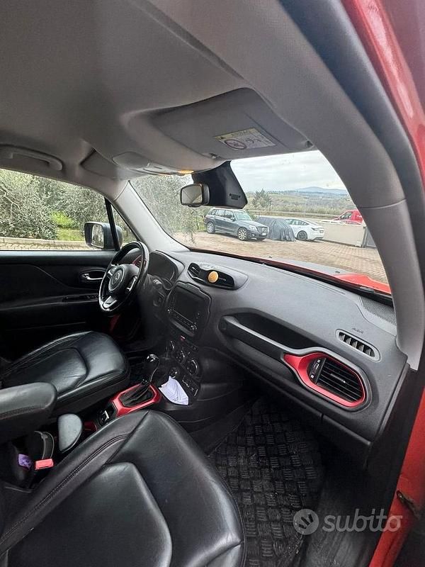 Usata Jeep Renegade Trailhawk 170 CV (125 kW) 2014 Arancione SUV