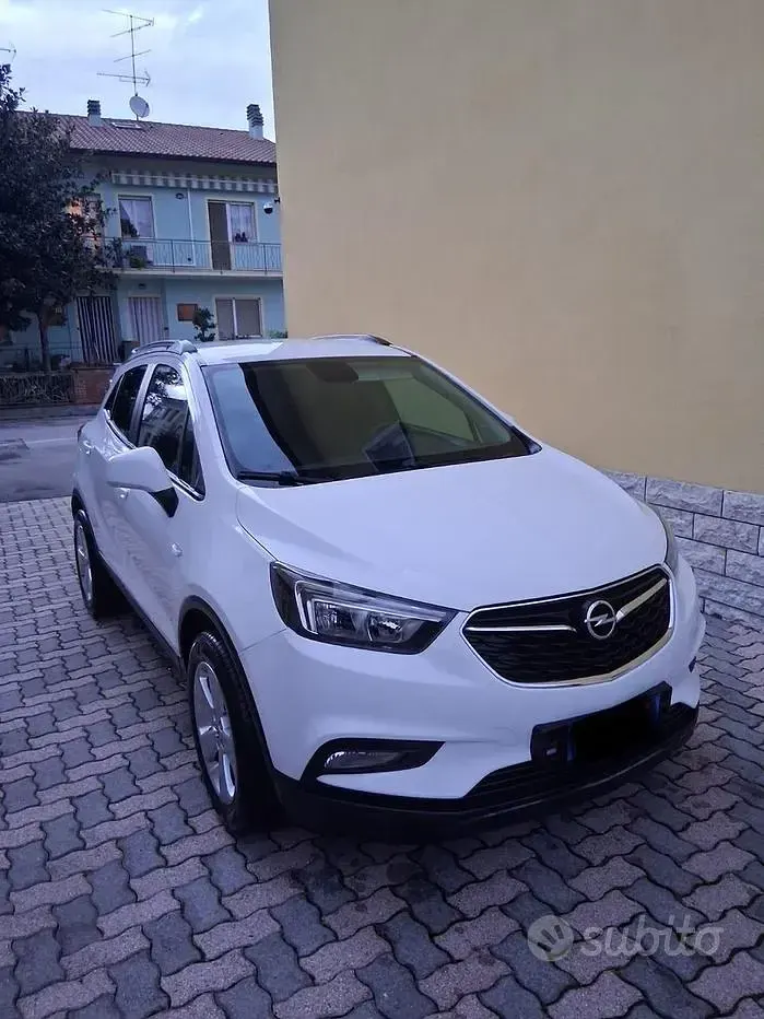 Usata Opel Mokka 131 CV (96 kW) 2017 Bianco SUV