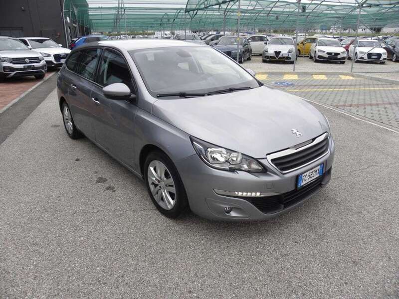 Usata Peugeot 308 Business-Line 131 CV (96 kW) 2016 Grigio metallizzato Station wagon