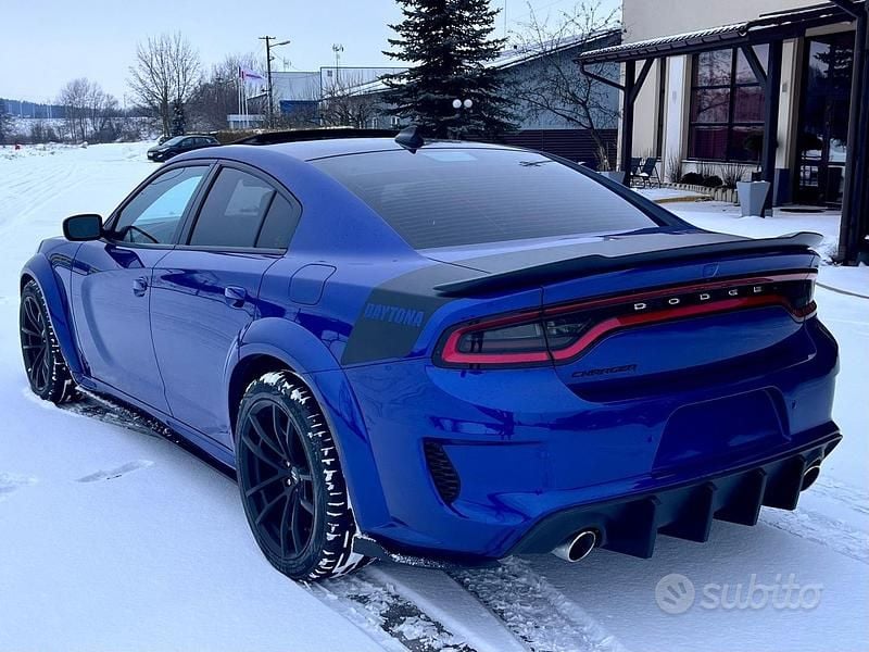 Usata Dodge Charger 485 CV (356 kW) 2020 Blu Berlina