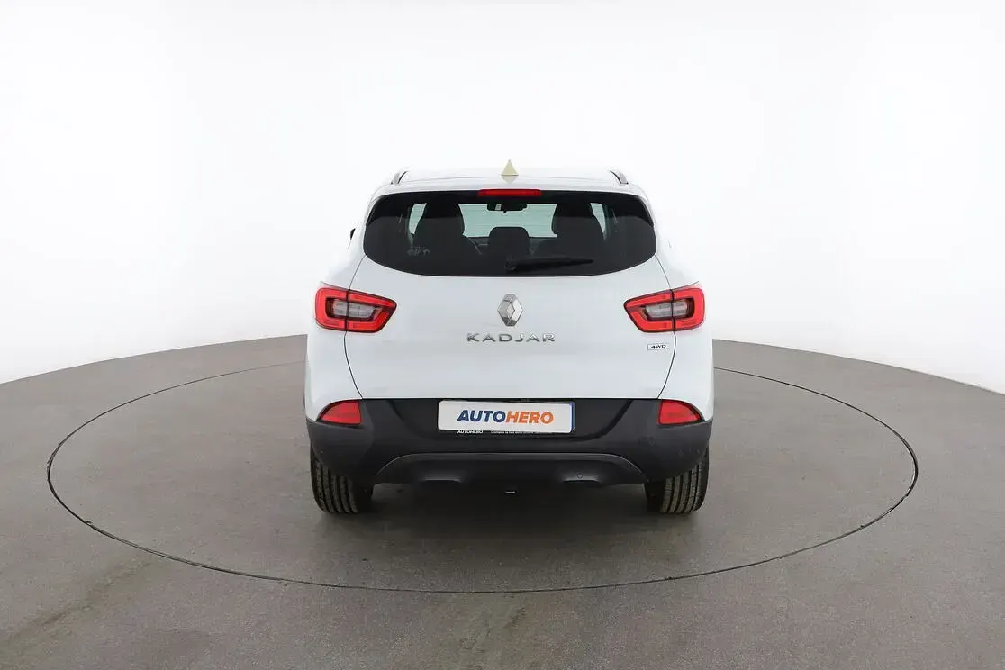 Second-hand Renault Kadjar Bose Edition 131 CP (96 kW) 2016 Alb SUV