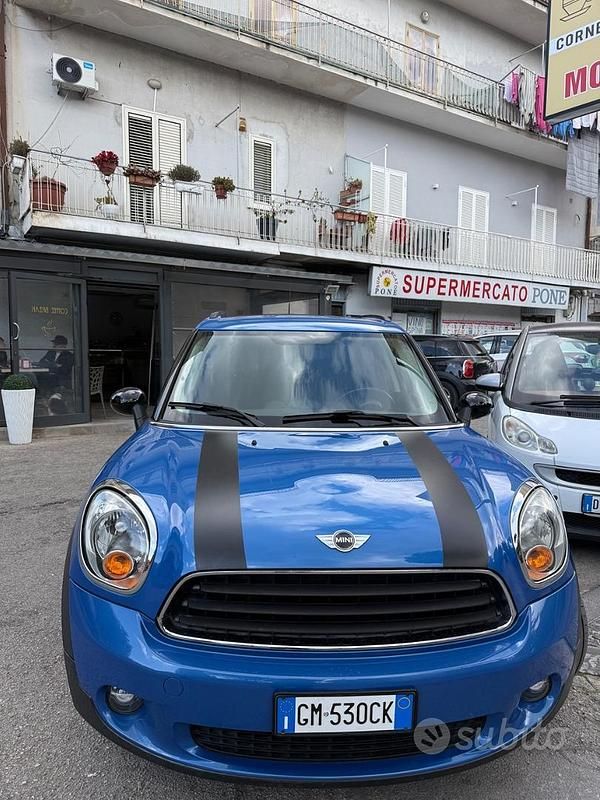 Usata Mini Cooper D 2013 Blu Utilitaria