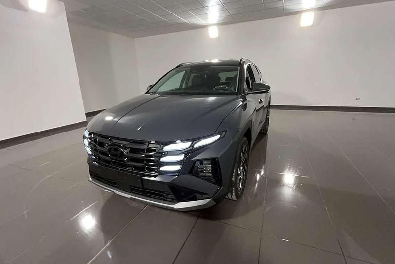 Nuova Hyundai Tucson 160 CV (117 kW) 2025 Ecotronic gray perlato SUV