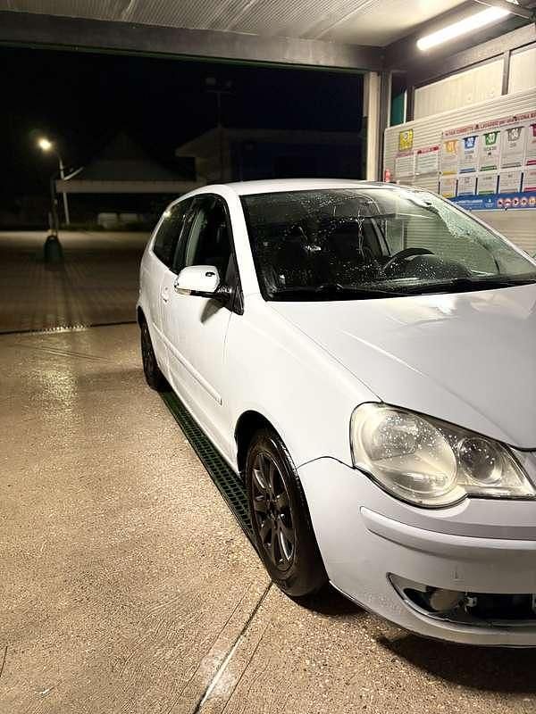 Usata VW Polo Comfortline 75 CV (55 kW) 2005 Berlina