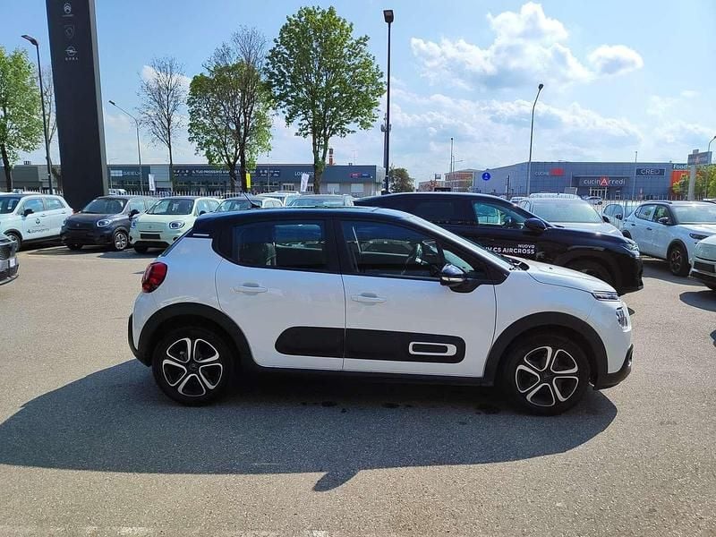 Usata Citroën C3 PureTech 83 CV (61 kW) 2023 Polar whitetetto nero Utilitaria