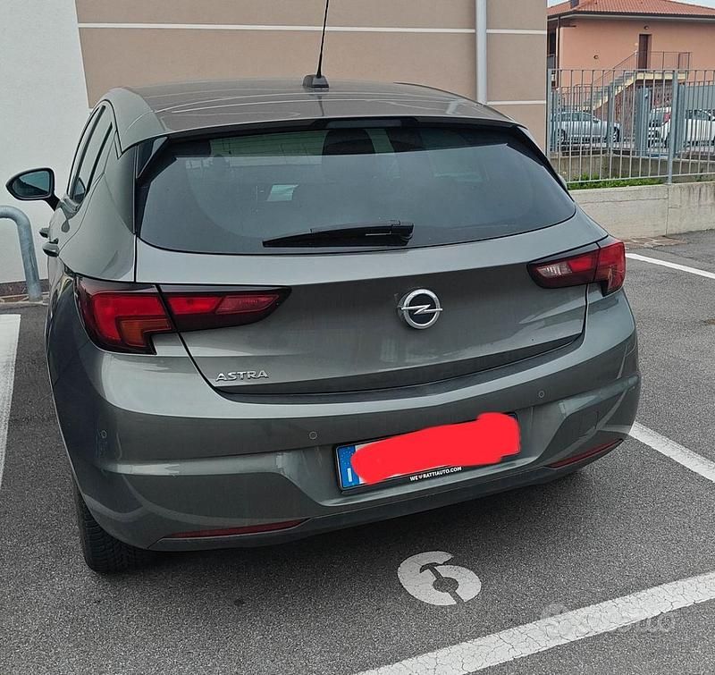 Occasion Opel Astra GS Line 105 ch (77 kW) 2020 Gris Berline