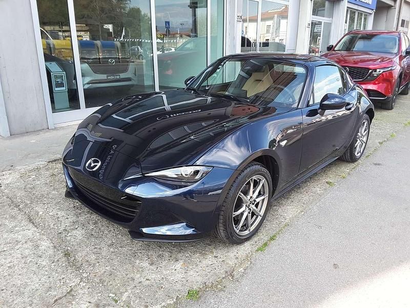 Nuova Mazda MX5 Kazari 132 CV (97 kW) 2026 Deep crystal blu met Cabrio