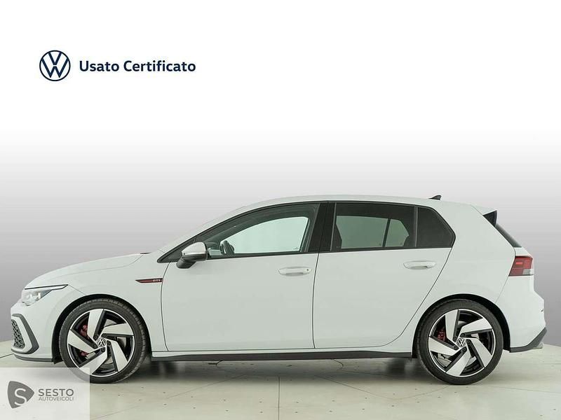 Usata VW Golf VIII GTI 245 CV (180 kW) 2023 Bianco Utilitaria