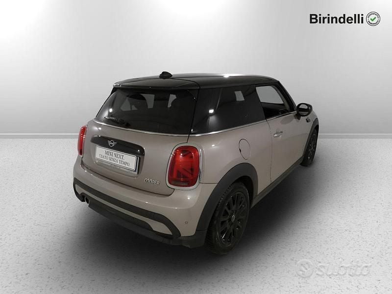 Usata Mini Cooper Classic 136 CV (100 kW) 2023 Grigio Utilitaria