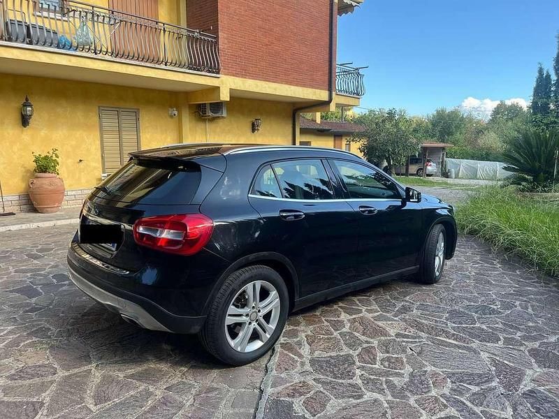 Usata Mercedes GLA200 Premium 136 CV (100 kW) 2017 SUV