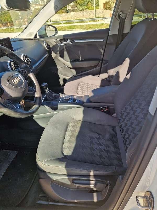 Usata Audi A3 Ambition 110 CV (80 kW) 2014 Bianco Berlina