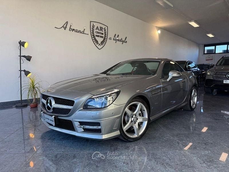 Usata Mercedes SLK55 AMG Premium 184 CV (135 kW) 2012 Gray Cabrio