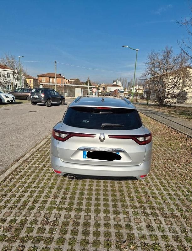 Usata Renault Mégane GrandTour Intens 140 CV (102 kW) 2019 Station wagon