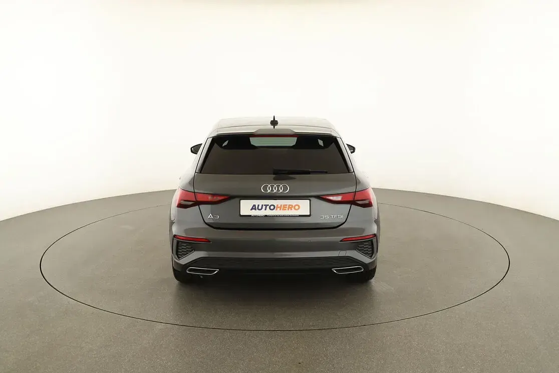 Usata Audi A3 Sportback S-Line 150 CV (110 kW) 2021 Grigio Utilitaria