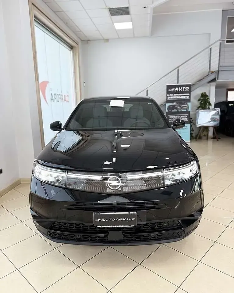 Usata Opel Grandland X 136 CV (100 kW) 2025 Nero SUV