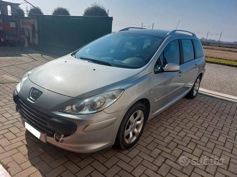 Usata Peugeot 307 90 CV (66 kW) 2007 Grigio Station wagon