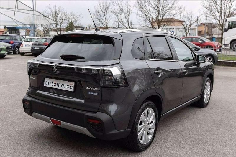 Usata Suzuki SX4 S-Cross 129 CV (94 kW) 2023 Grigio metallizzato SUV