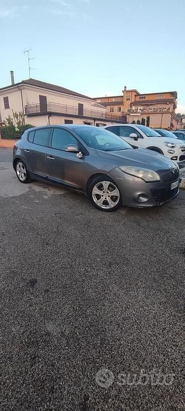 Usata Renault Mégane 110 CV (80 kW) 2009 Grigio Berlina