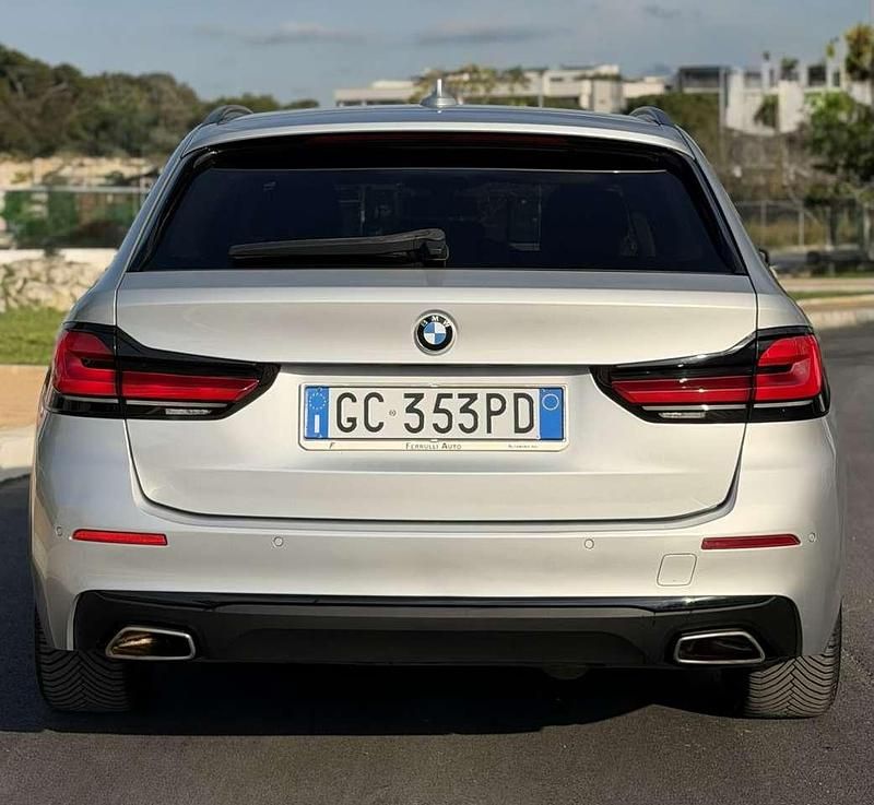 Usata BMW 520 190 CV (139 kW) 2020 Argento Station wagon
