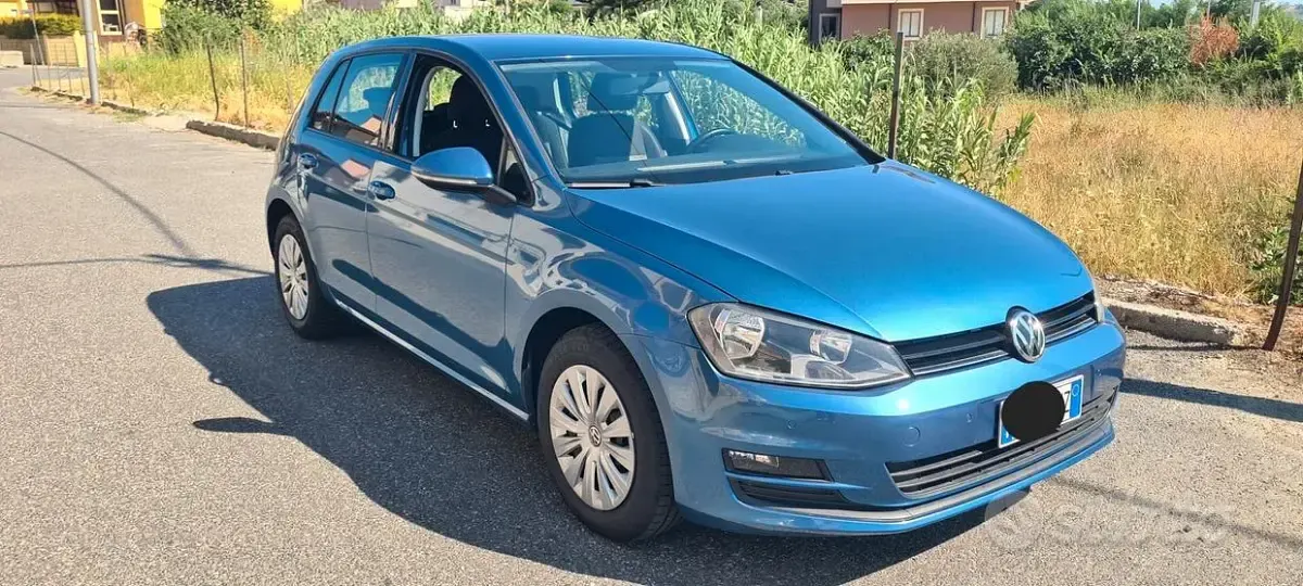 Usata VW Golf Sportsvan Business 85 CV (62 kW) 2015 Bluazzurro Monovolume