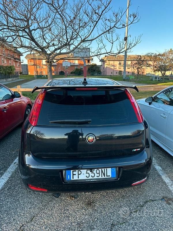 Usata Fiat Grande Punto S 69 CV (50 kW) 2018 Nero Utilitaria