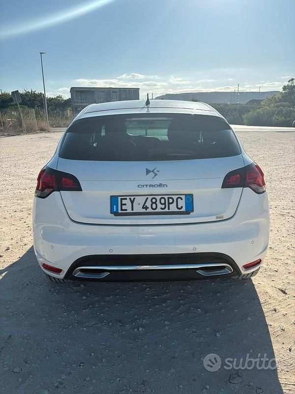 Usata Citroën DS4 114 CV (83 kW) 2015 Bianco Utilitaria
