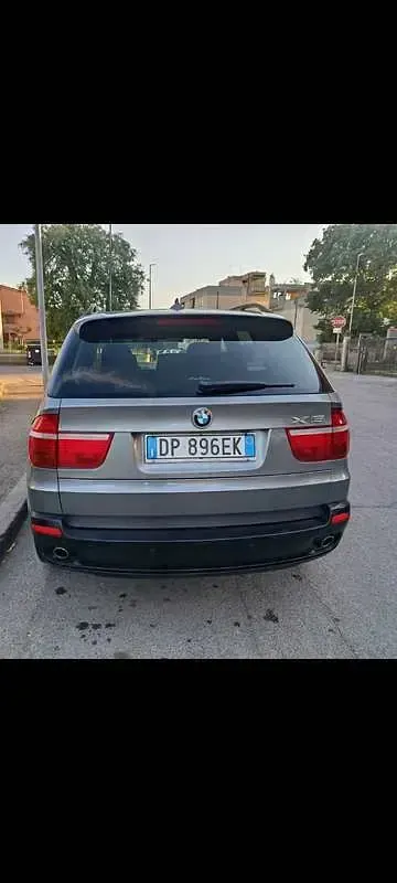Usata BMW X5 235 CV (172 kW) 2008 Grigio SUV